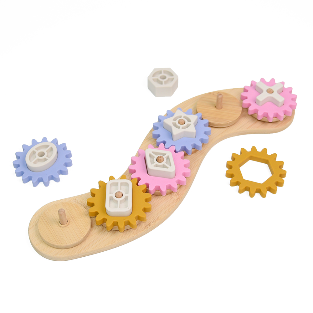 Gear toy